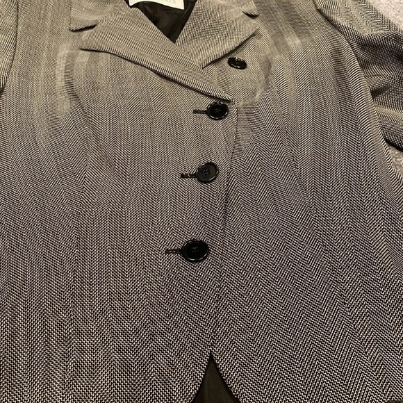 (1) Trendy Vintage Gray Patterned Max Mara Wool Suit Jacket Women’s Size 10 - Picture 3 of 15